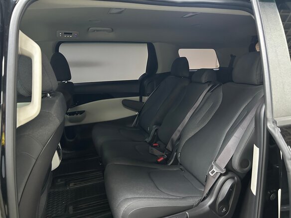 2021 Kia Carnival IV, чёрный, 3980000 рублей - вид 12