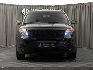 2013 Ford Explorer V, чёрный, 1360000 рублей, вид 3