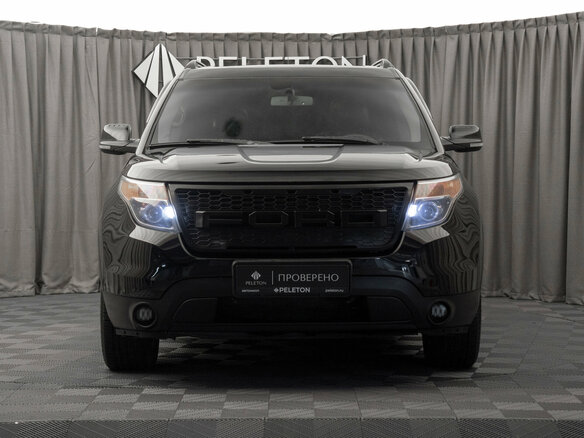2013 Ford Explorer V, чёрный - вид 2