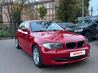 2010 BMW 1 серии 116i I (E81/E82/E87/E88) Рестайлинг, красный, 850000 рублей, вид 5