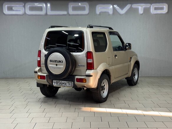 2008 Suzuki Jimny Sierra III Рестайлинг 1, бежевый, 1090000 рублей - вид 4