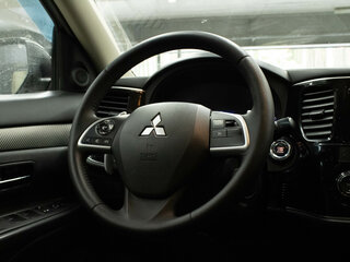 2012 Mitsubishi Outlander III, белый, 1500000 рублей, вид 5