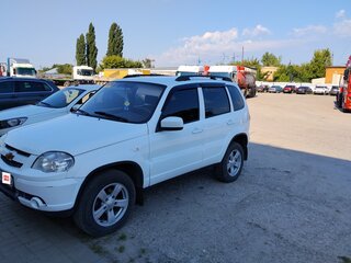 2017 Chevrolet Niva I Рестайлинг, белый, 580000 рублей, вид 1