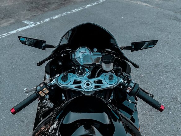 2017 BMW S 1000 RR, красный, 1350000 рублей - вид 6