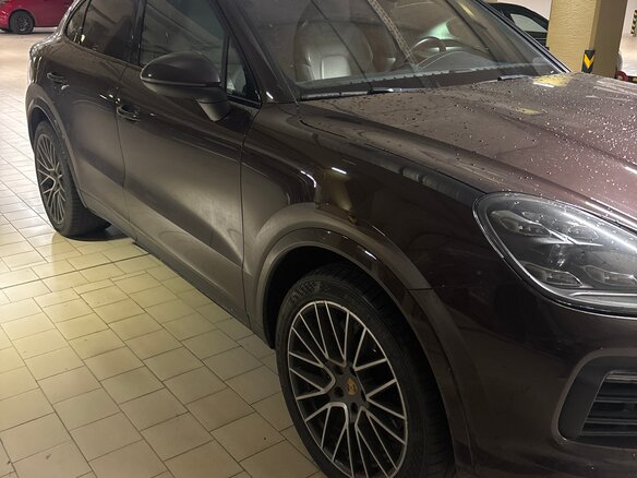 2020 Porsche Cayenne Coupé III, коричневый, 6200000 рублей - вид 5