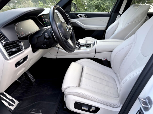 2022 BMW X5 40i IV (G05/G18), белый - вид 11