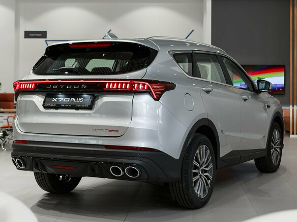 2026 Jetour X70+ I Рестайлинг, белый, 3365010 рублей - вид 4