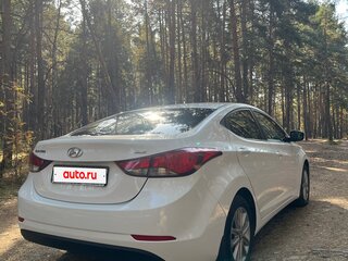 2013 Hyundai Elantra V (MD) Рестайлинг, белый, 990000 рублей, вид 5