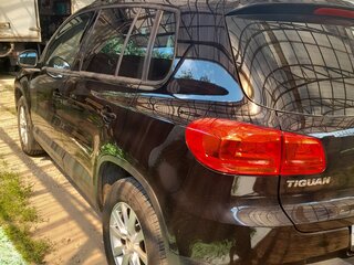 2011 Volkswagen Tiguan I Рестайлинг, чёрный, 1215000 рублей, вид 4