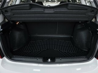 2026 Lada (ВАЗ) Granta Cross I Рестайлинг, белый, 1245000 рублей, вид 5