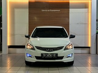 2016 Hyundai Solaris I Рестайлинг, белый, 799999 рублей, вид 2