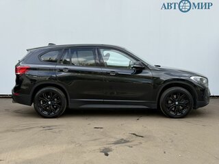 2020 BMW X1 20i xDrive II (F48) Рестайлинг, чёрный, 2680000 рублей, вид 4