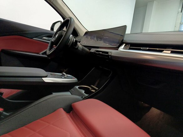2024 BMW X2 xDrive25i II (U10), белый, 5197000 рублей - вид 12