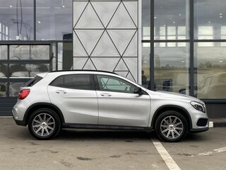 2015 Mercedes-Benz GLA 250 I (X156), серебристый, 1949000 рублей, вид 4