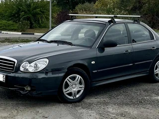 2009 Hyundai Sonata ТагАЗ IV (EF) Рестайлинг, серый, 330000 рублей, вид 2