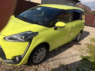 2017 Toyota Sienta II, жёлтый, 1340000 рублей, вид 2