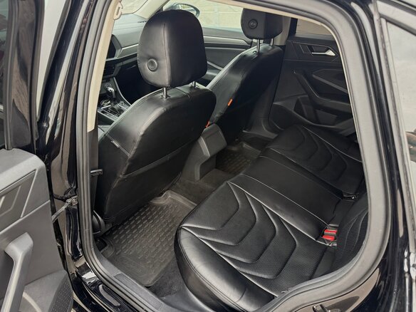 2018 Volkswagen Jetta 8-speed VII, чёрный, 1630000 рублей - вид 14