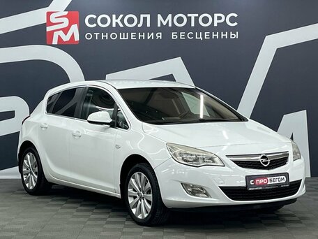 Opel Astra J