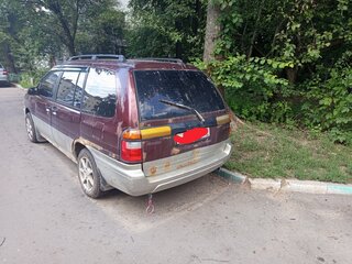 1995 Nissan Prairie Joy II (M11), красный, 150000 рублей, вид 5
