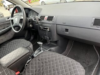 2001 Skoda Fabia I, красный, 380000 рублей, вид 5