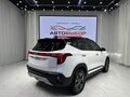 2023 Kia KX3, белый, 2070000 рублей - вид 5
