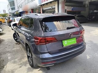 2023 Volkswagen Tharu I, серый, 1500100 рублей, вид 3