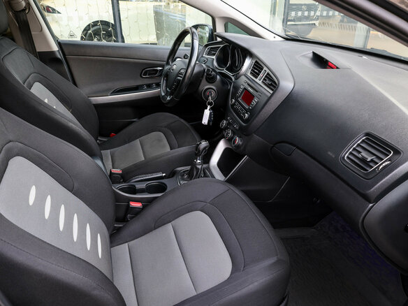 2014 Kia Ceed II, чёрный - вид 9