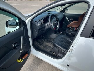 2020 Renault Logan II Рестайлинг, белый, 1200000 рублей, вид 5