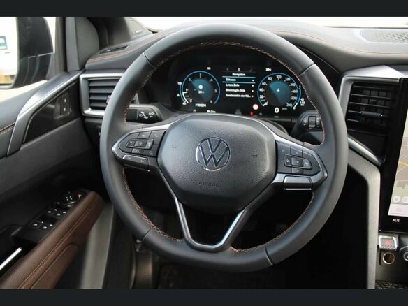 2026 Volkswagen Amarok II, чёрный, 10315000 рублей - вид 11