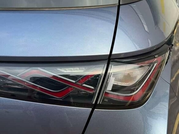 2025 BYD Dolphin 44.9 kWh I, синий, 1695003 рублей - вид 15