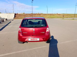 2012 Renault Sandero I, красный, 490000 рублей, вид 5