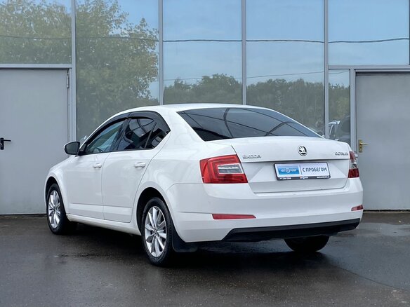 2014 Skoda Octavia III (A7), белый, 849000 рублей - вид 6