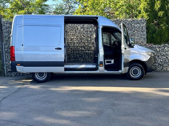 2020 Mercedes-Benz Sprinter, серый, 6200000 рублей - вид 19