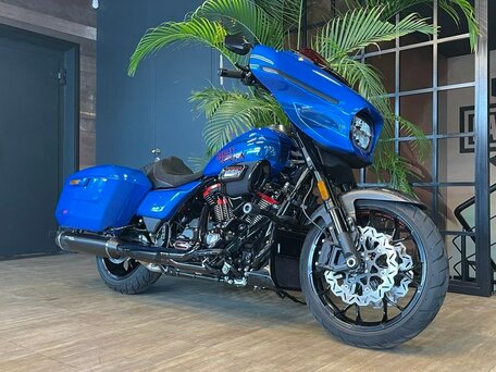 2026 Harley-Davidson CVO Street Glide ST, синий, 6500000 рублей, вид 5