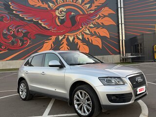2010 Audi Q5 I (8R), серебристый, 1350000 рублей, вид 2
