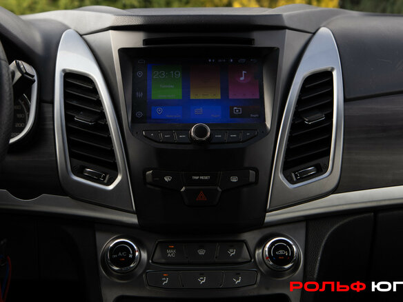 2015 SsangYong Actyon II Рестайлинг, белый - вид 12
