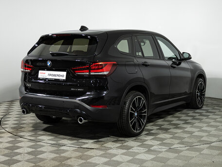 2021 BMW X1 20i xDrive II (F48) Рестайлинг, чёрный, 2869777 рублей, вид 5