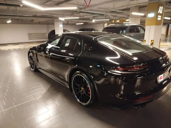 2020 Porsche Panamera GTS II, чёрный, 10500000 рублей - вид 6