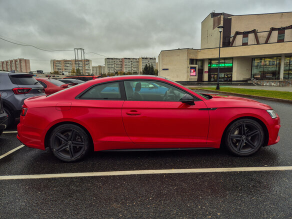 2018 Audi A5 II (F5), красный, 3100000 рублей - вид 2