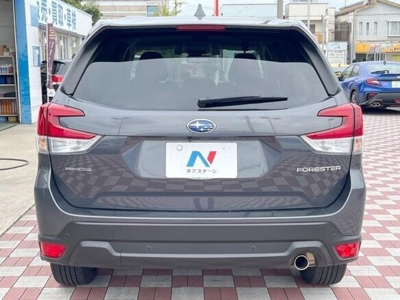 2020 Subaru Forester MHEV V, серый, 2763013 рублей - вид 4