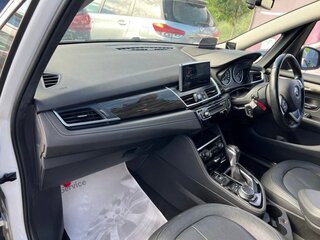 2015 BMW 2 серии Gran Tourer Gran Tourer 218i F46, белый, 1380000 рублей, вид 5