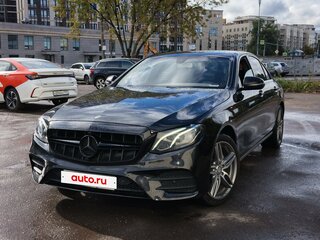 2018 Mercedes-Benz E-Класс 200 V (W213, S213, C238), чёрный, 2000000 рублей, вид 1