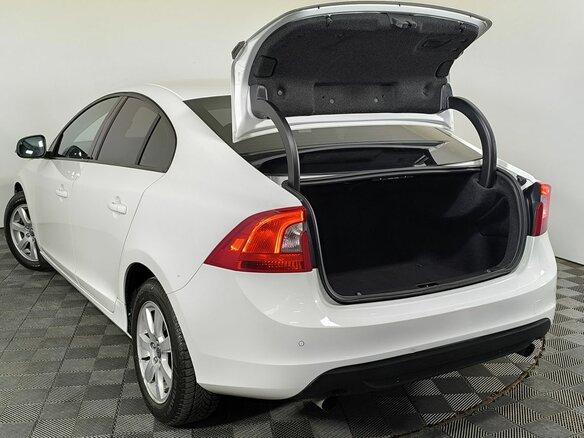 2013 Volvo S60 II, белый, 1090000 рублей - вид 14