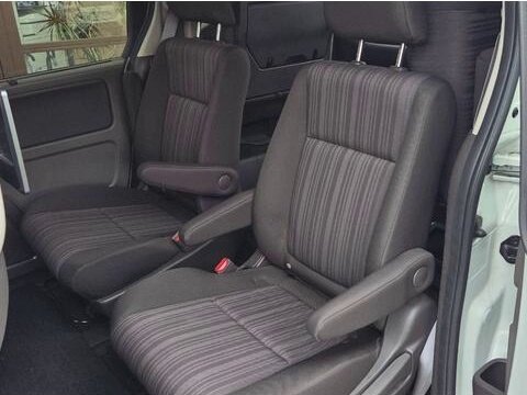 2018 Honda Freed II, белый, 1139000 рублей - вид 16