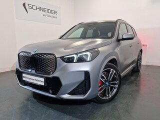 2025 BMW iX1 xDrive 30, серебристый, 11500000 рублей, вид 2