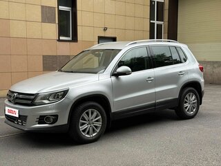 2011 Volkswagen Tiguan I, серебристый, 990000 рублей, вид 2
