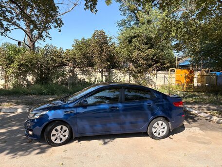 2016 Kia Rio III Рестайлинг, синий, 1020000 рублей, вид 5