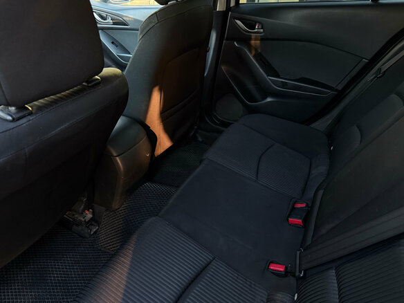 2015 Mazda 3 III (BM), белый, 1050000 рублей - вид 16