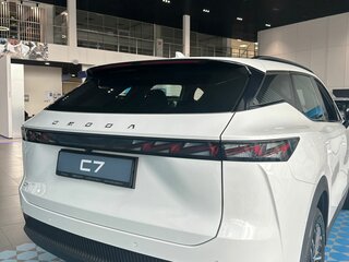 2026 Omoda C7, белый, 3499000 рублей, вид 4