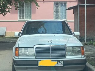 1993 Mercedes-Benz W124 200, белый, 850000 рублей, вид 1